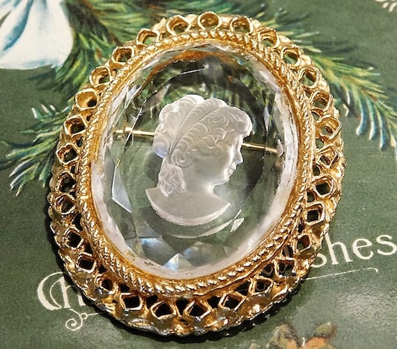 Cameo Brooch / Intaglio Glass / Mid Century