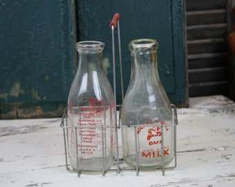 Milk Bottles & Carrier Oceanview Dairy Farms Hickory Hills Double Wire Carrier