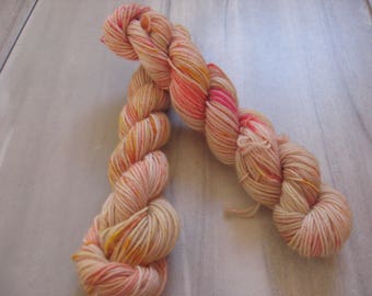 Insta-Queen - 20 gram mini skein, 75/25 sock yarn,