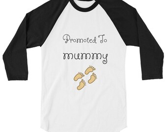 3/4 sleeve raglan shirt