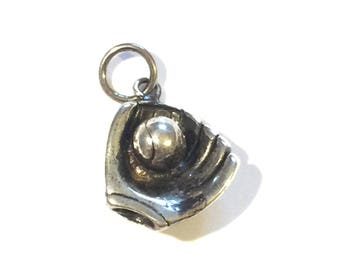 New old stock sterling silver ball and glove charm 3.3 g