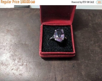 ON SALE Vintage Silver and Purple Stone Ring