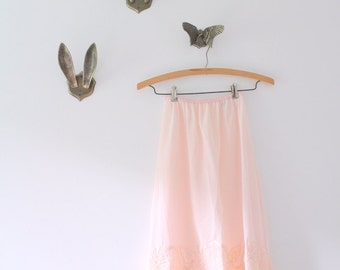 Vintage Slip, Pink Slip, Half Slip, Pink Lace Slip, Pink Half Slip Sheer Slip Lace Slip Vintage Lingerie Vintage Pink Slip Vintage Lace Slip