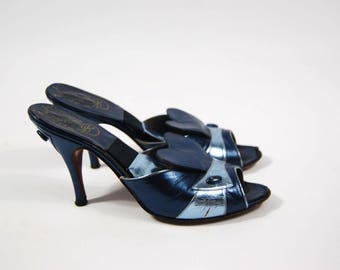 1950s Blue Metallic Springolators - size 7N // 50s Heart Shaped Spring-o-lators - Gainsborough - Blue and Silver nove