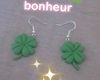 These Fimo 4 leaf clover earrings