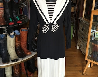 Retro 80’s Black and White Dress Drop Waist Dress
