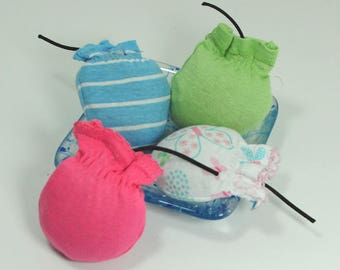 2 Catnip bombs, cat toys, pet toys, cat supplies, pet supplies, catnip toys.