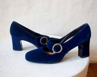 1960s Blue Velvet Mary Jane Shoes 5 1/2- 6