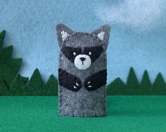 Raccoon Finger Puppet - Felt Woodland Animal Puppet - Felt Finger Puppet Raccoon - Toy Raccoon Puppet