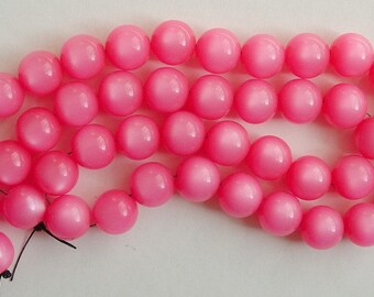 Bright Pink Lucite Moonglow 20 Inch Bead Strand