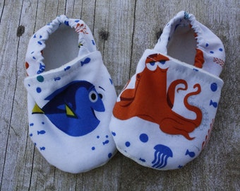 Stay On Shoes, 6-9 Month Size