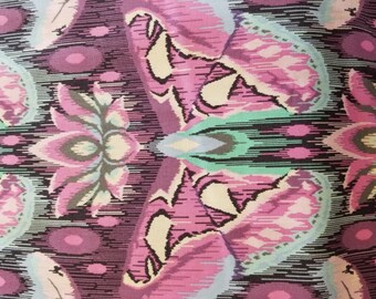 Tula Pink Eden Fat Quarter Atlas/Amethyst