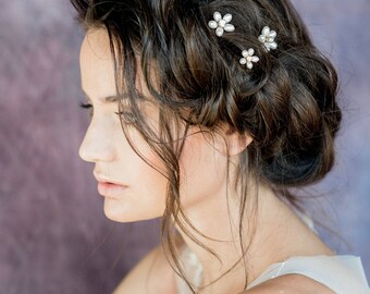 Gold Crystal Pearl Flower Bridal Hair Pins, Rose Gold Hair Pin Set, Silver Floral Hair Pins, Pearl Headpiece, Hair Pin Set of 3, CARILLA