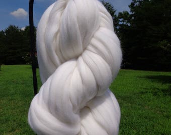 5 Star! Diamond Bright White Merino Wool Top Roving - Spin into Yarn, Needle Felt, wet felt, Knit, Weave, Tapestry, all Crafts - Merino
