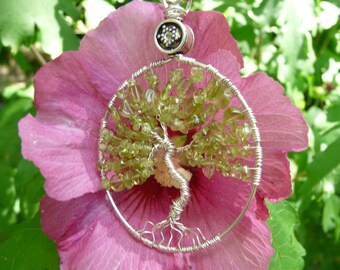 Tree of life pendant Peridot