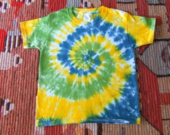 Youth XS Spiral Tie Dye T-shirt - Dandelion Swirl - Ready to Ship