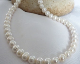 Classic 7-8mm Freshwater Pearl Necklace Ivory White 15 to 20 Inches