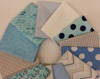 Beautiful Bubbly Blue Fat Quarter Bundle of 12 different fabrics