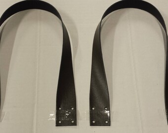 Couple handles Betty Green military