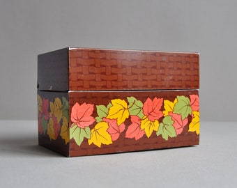Vintage Tin Recipe Box with Recipe Cards