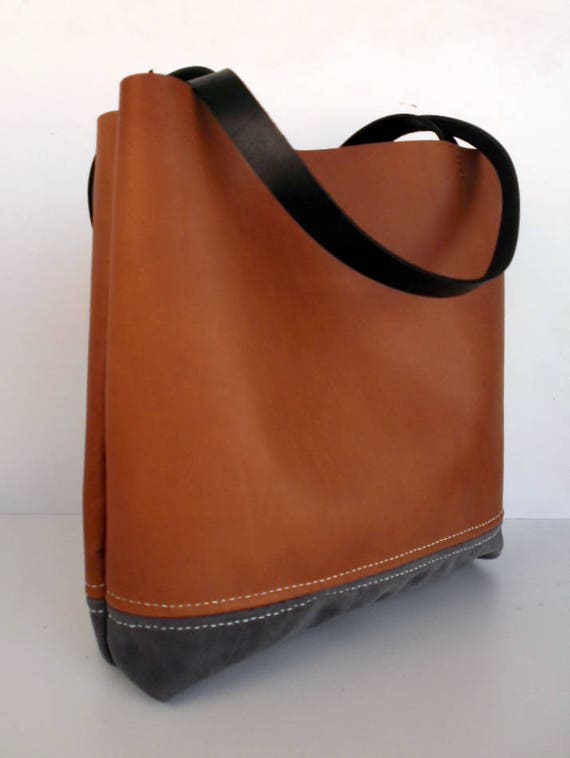 camel brown purse