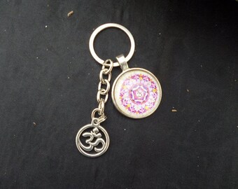 Pink mandala ohm Aum silver toned Key ring 6 cm Chain bag charm lobster clasp yoga yogi