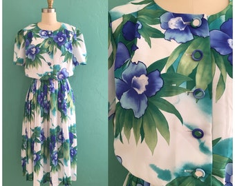 vintage 80's blue floral dress // blue flower print dress