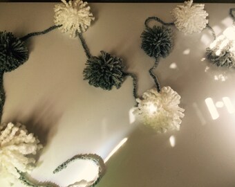 Yarn Pom Pom Garland, Grey and White Yarn Pom Pom Garland, Farmhouse Pom Pom Garland, Birthday Pom Pom Garland, Baby Shower Pom Pom Garland,
