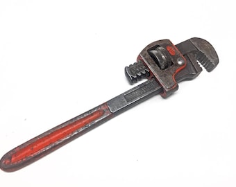 Vintage Rustic Old Antique Improved STILLSON 6" Pipe Plumbers Wrench RIDGE Tool Co Elyria Ohio USA. Collectible. Use.Steampunk.Display,