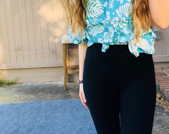 Hawaiian Shirts/floral shirts/hibiscus/hawaiian shirt/Coachella/hawaiian shirt/womens hawaiian shirts S M