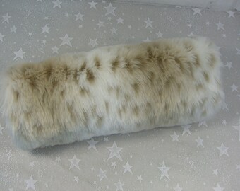 Snow Leopard Faux Fur Hand MUFF, Women's Hand Muff, Faux Fur Muff, Hand Muff, Snow Leopard Muff