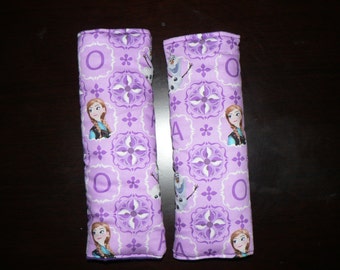 Handmade Capsule/Car/pram/High chair Padded Seat belt Cover Frozen print (20 cm)