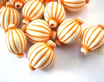 10 VINTAGE beads, lucite white with orange stripes decoration