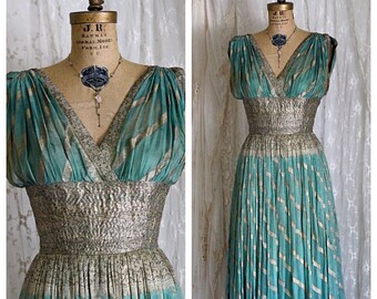 Exquisite Antique Silk and Metallic Lame Gown / Grecian Goddess / Screen Siren / Museum