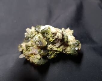 epidote xx with Byssolith xx