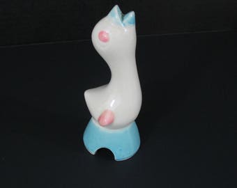 Shawnee Pottery Pie Bird, Pie Vent, Pie Whistle, Pie Funnel, Pie Chimney