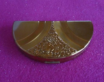 Vintage Coro Compact Pegasus Coro Half Moon Shape Powder Compact Makeup Compact Ladies Compact Purse Compact Mirrored Compact