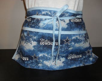 Dallas Cowboys utility/waitress/vendor apron.