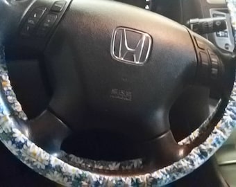 Daisy Steering Wheel Cover