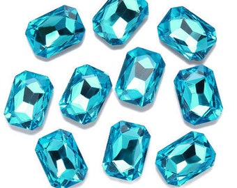 13x18mm Aqua Acrylic Emerald Pointback Chatons Rhinestones - 25pcs