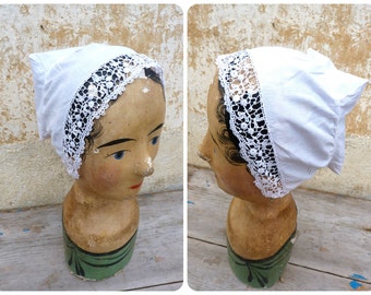 Vintage Antique old French Edwardian 1900 lady's bonnet / Handmade lace & cotton