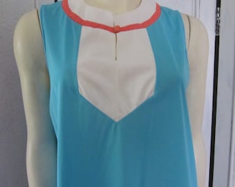 1960s Color Blocked Nylon Shortie Nightgown by "Gossard Artemis," Size M