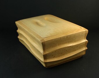Beechwood Urn / Wood Cremation Urn / Wood Urn / Funeral urn / Custom Wood Urn / Burial Urn