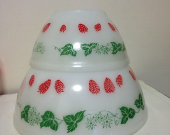 Small 15cm Agee strawberries bowl