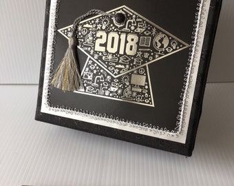 2018 Graduation gift box