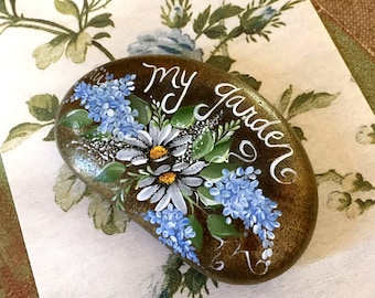 Painted Rock, Garden Stone, Hand Painted Rock, Daisy Rock, Painted Rock Art
