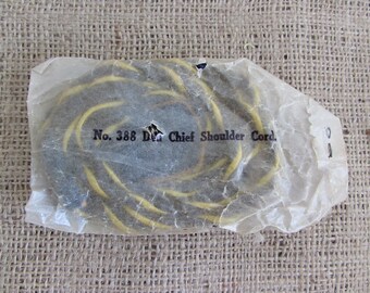 Boy Scout Den Chief Shoulder Cord, Vintage Boy Scout Patches, Old Boy Scout Items, Boy Scout Memorabilia, Boy Scout Items, Den Chief Cord
