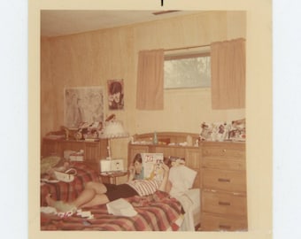 Vintage Snapshot Photo: Teenager in Bedroom, 1960s (71541)