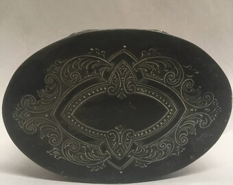 Pretty etched vintage jewellery box
