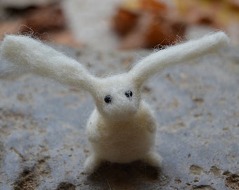 Little Needle Felt Rabbit, Handmade,Bunny,Hare,Woodland,Critter,Needlefelt,Animal,Soft Sculpture, OOAK, Fibre Art, Miniature